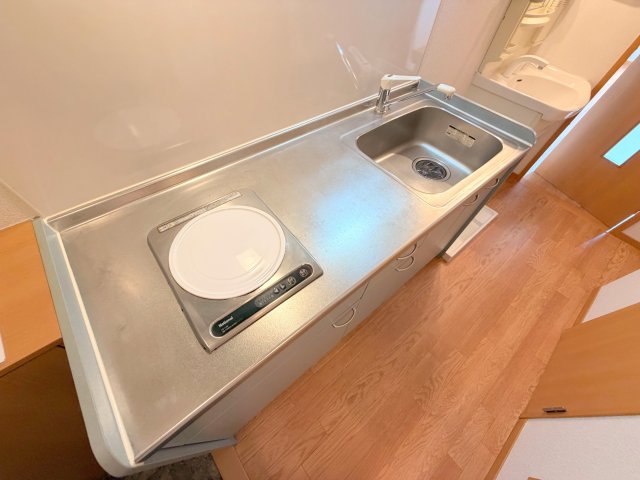 キッチン　ＩＨコンロなのでお掃除らくらく
