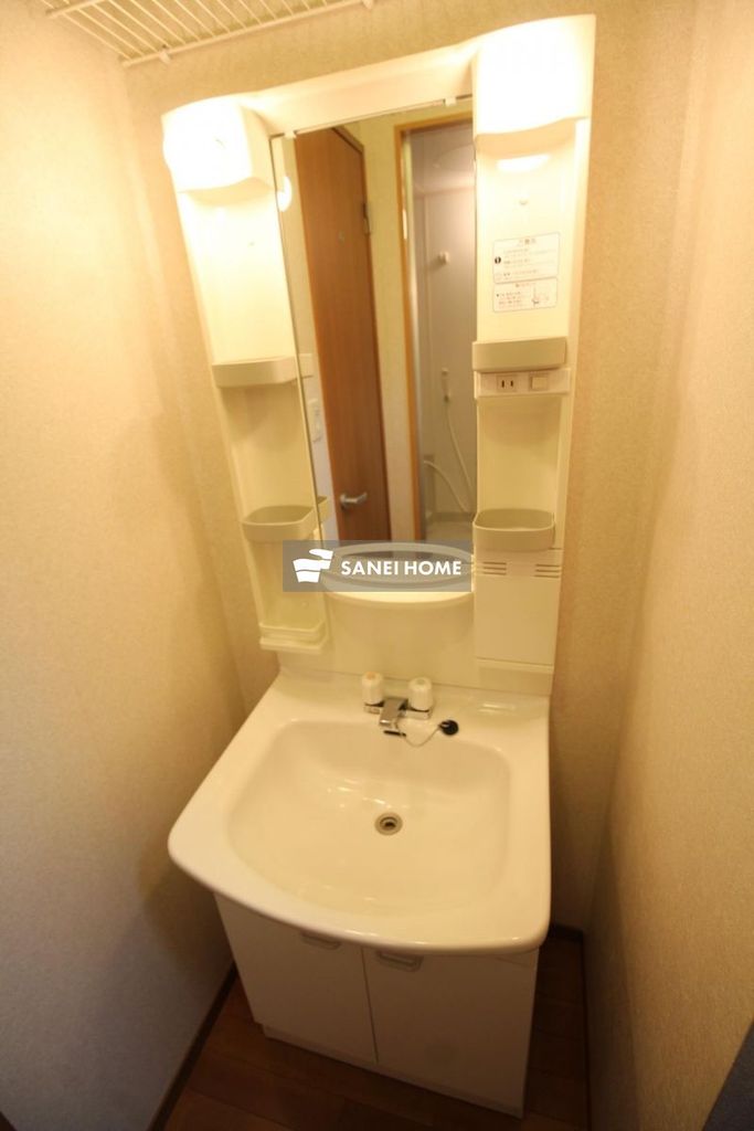 洗面設備　同仕様