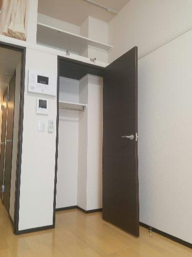 収納　大きなクローゼットでお部屋を広くお使い頂けます。