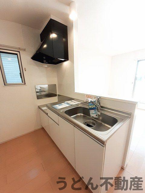 キッチン　うどん県のお部屋探しはうどん不動産へ うどんちゃんとLINE