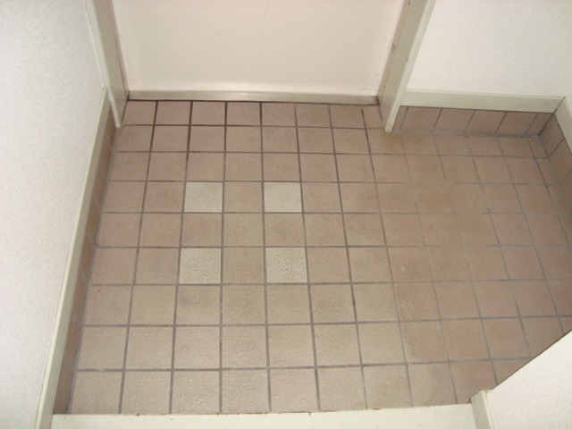 玄関　玄関土間部（イメージ）