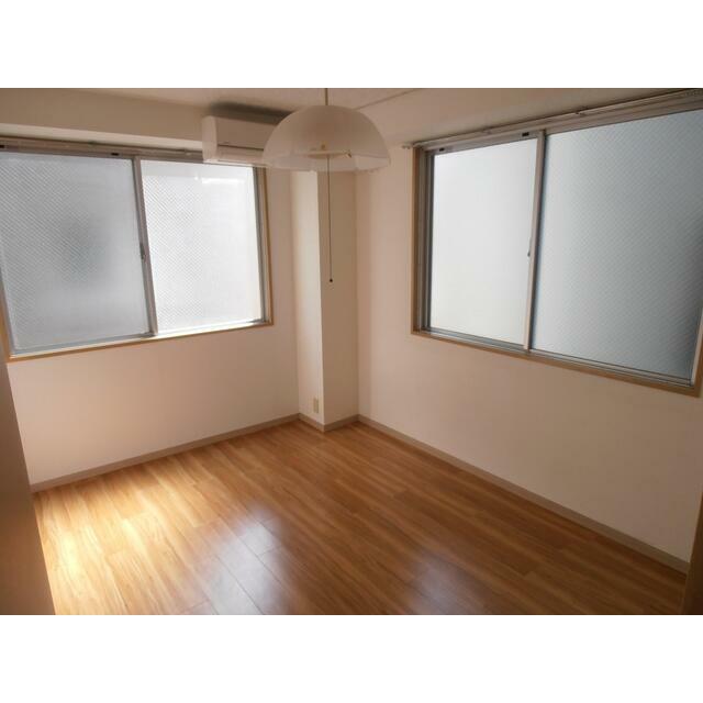 居室・リビング　洋室６帖