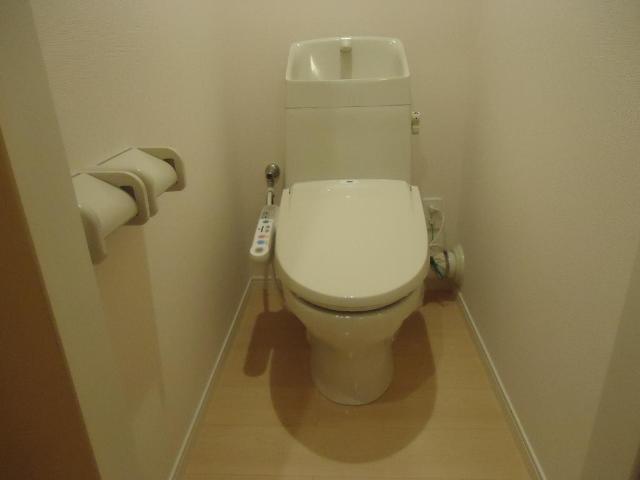 トイレ　シャワー付トイレ