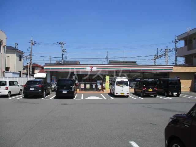 コンビニ　セブン-イレブン八王子長沼東店（コンビニ）まで29m