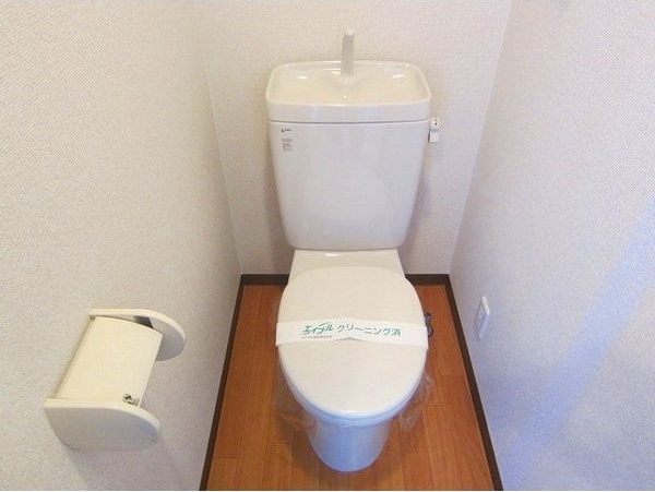 トイレ　落ち着いたトイレ