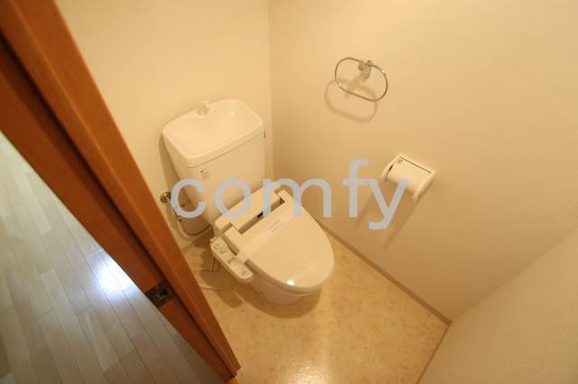 トイレ　ウォシュレット付きトイレ