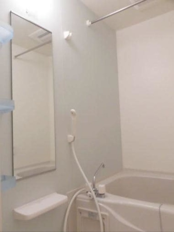 バス・シャワールーム　図面と現状に相違がある場合には現状を優先