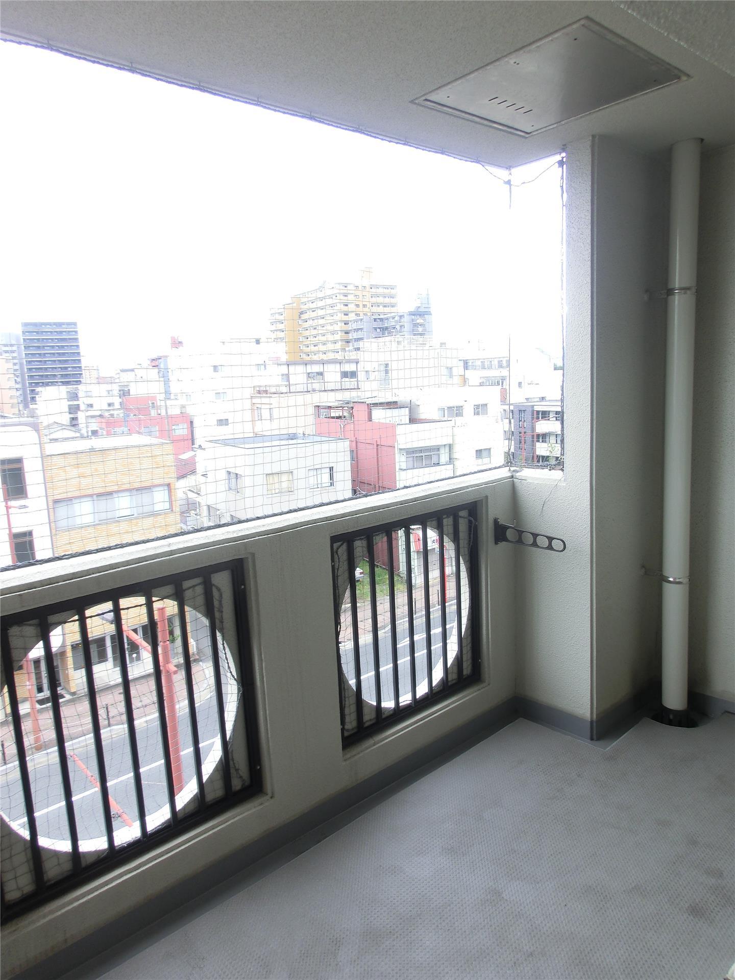 バルコニー　同タイプ別部屋の写真です