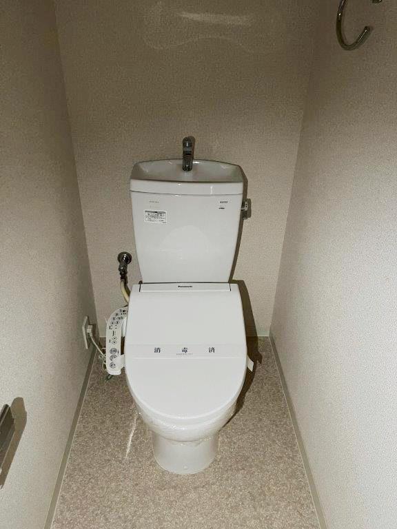 トイレ　トイレ