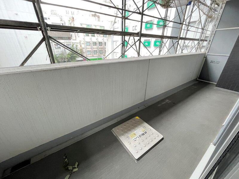 バルコニー　バルコニー