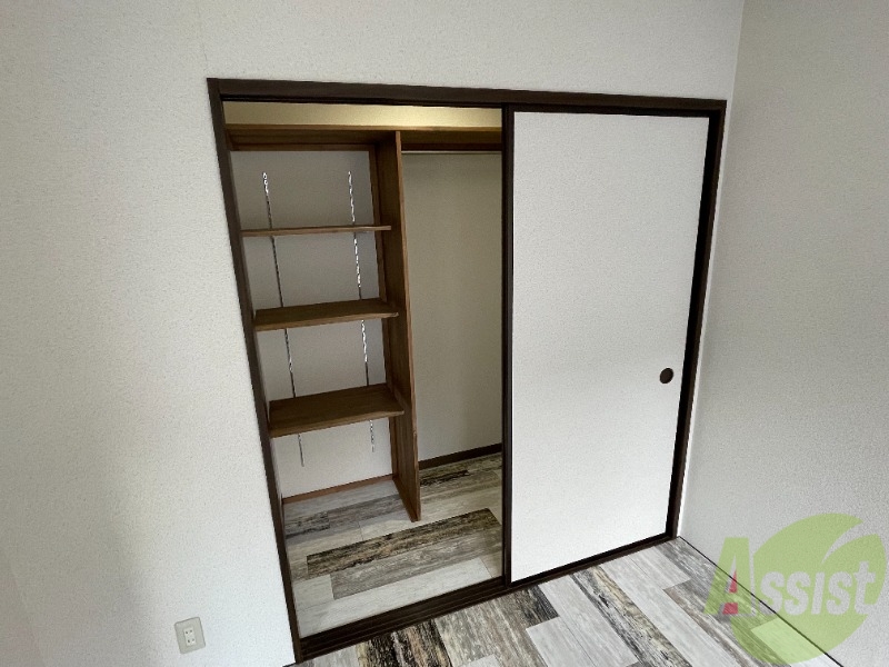 収納　こちらは収納です。広さもいい感じです。