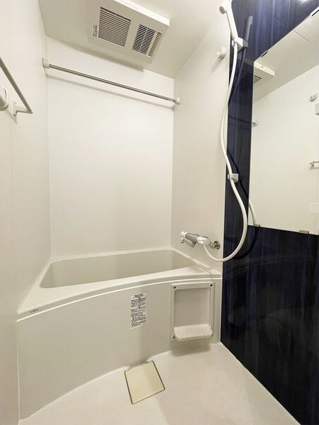 バス・シャワールーム　初期費用分割可★ご希望の場所まで無料送迎サービス付♪