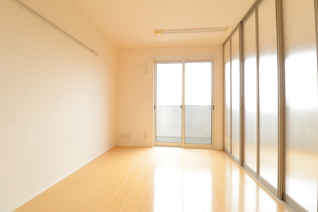 居室・リビング　洋室