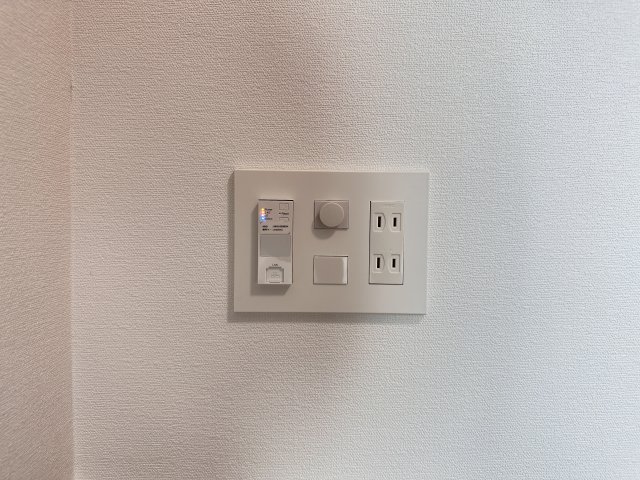 その他設備　505号室の写真。階数で床・壁等の色が異なります。現況優先