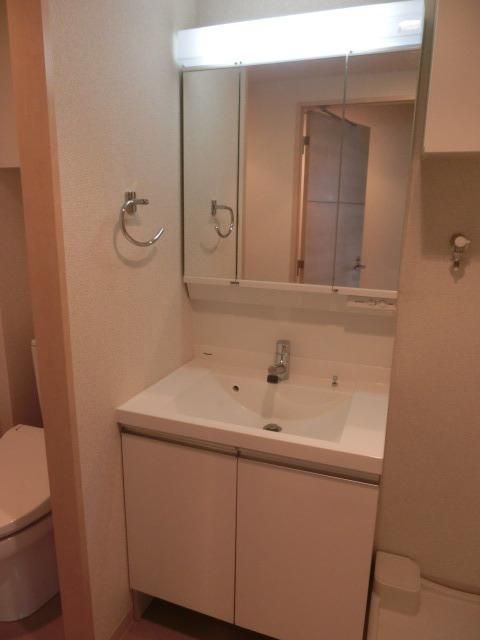 洗面設備　洗面所（別室参考写真）