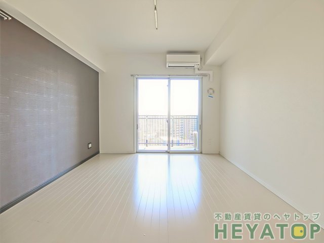 居室・リビング　洋室９.６帖（同仕様写真）