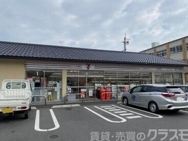 コンビニ　セブンイレブン京都堀川今宮店（コンビニ）まで550m