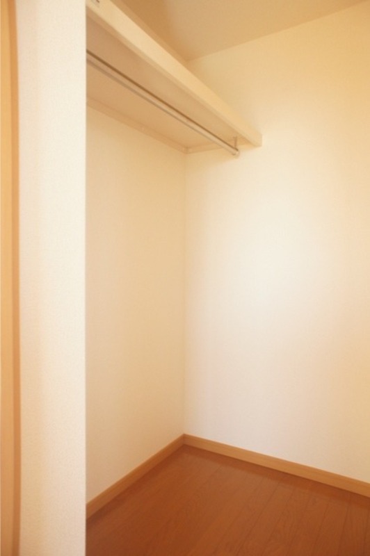 収納　図面と現状に相違がある場合には現状を優先