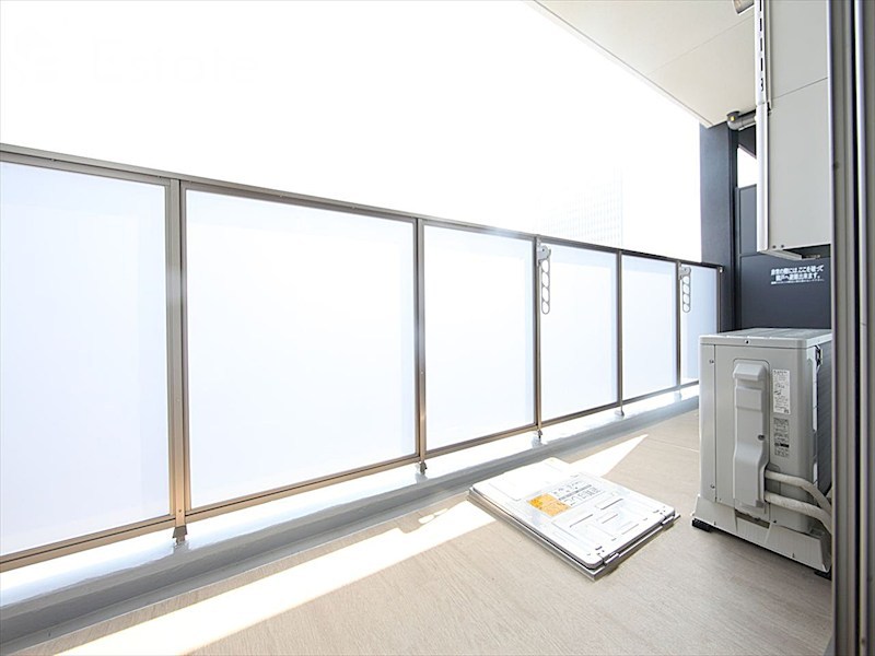 バルコニー　バルコニー