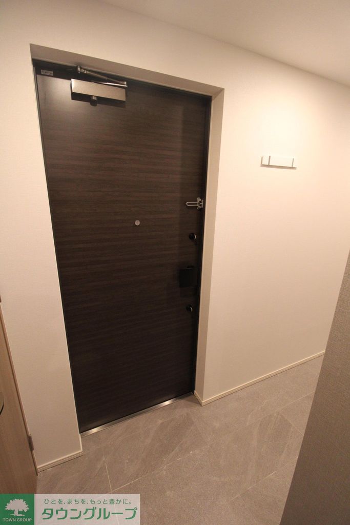 玄関　エントランス