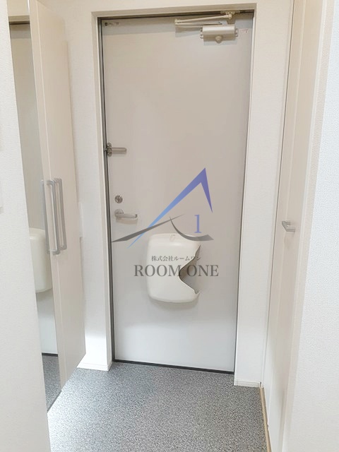 玄関　玄関です。