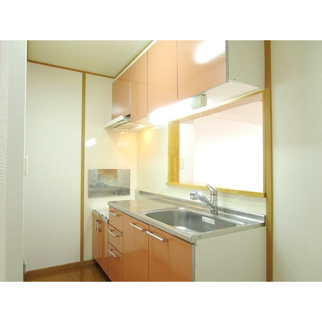 キッチン　ご家族を近くに感じられる対面キッチン