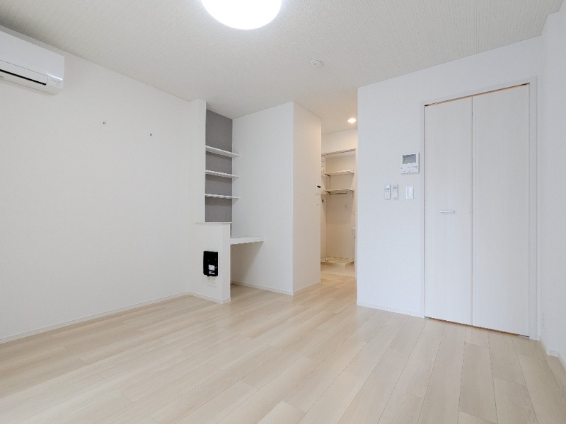 居室・リビング　図面と現状に相違がある場合には現状を優先