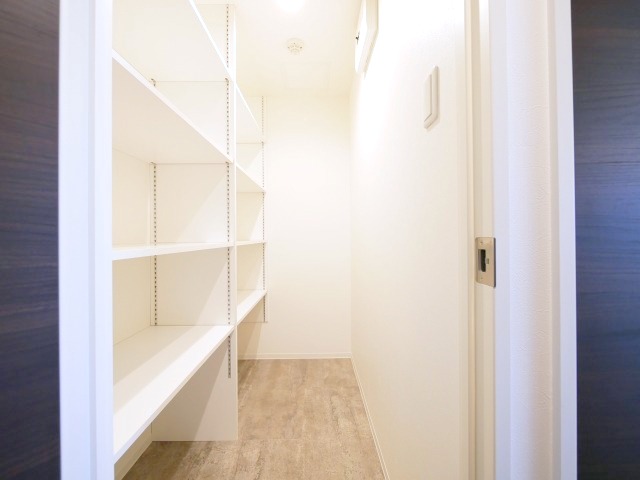 その他　シューズインクローゼット付きです♪