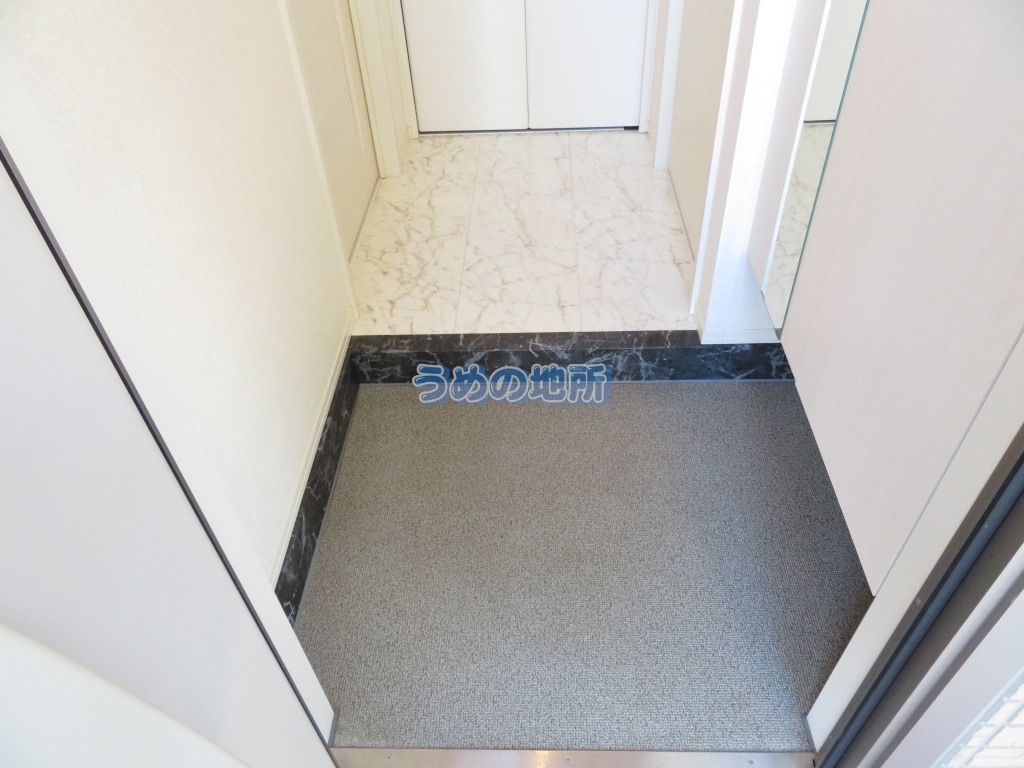 玄関　玄関