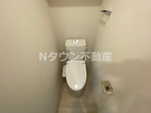 トイレ　落ち着いたトイレです