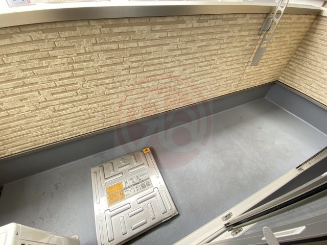 バルコニー　開放的で明るい空間を演出してくれるバルコニーです