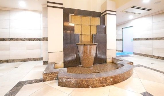 ロビー　★見学予約受付中★