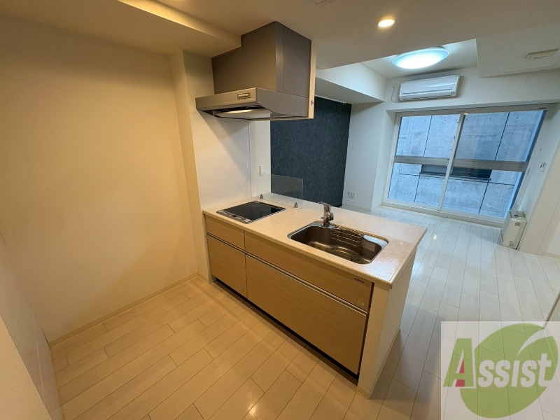 キッチン　キッチンはスペースも広々していて使いやすそうですよ！