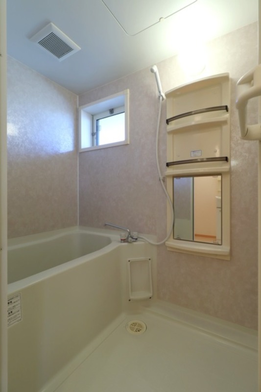 バス・シャワールーム　図面と現状に相違がある場合には現状を優先