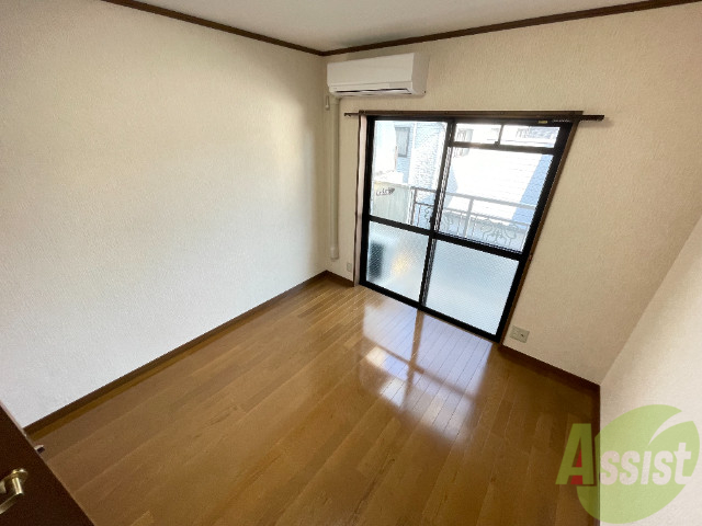 その他部屋・スペース　大きな窓で、陽も入りやすいです！