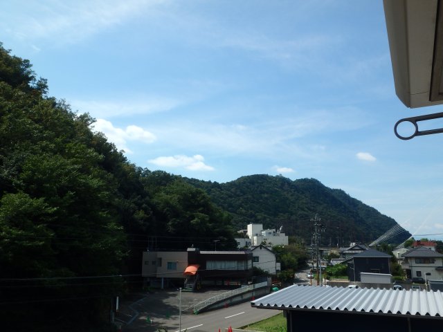 眺望　掲載写真は同型モデルを掲載しており実際のお部屋と仕様等が異な