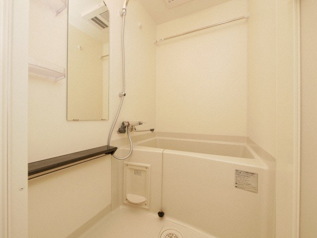 バス・シャワールーム　きれいなお風呂です