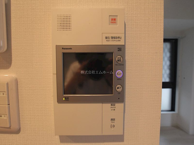 セキュリティ　TVモニター付インターホン完備