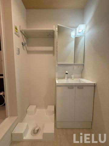 洗面設備　同シリーズ物件のモデルルームになります※現況優先