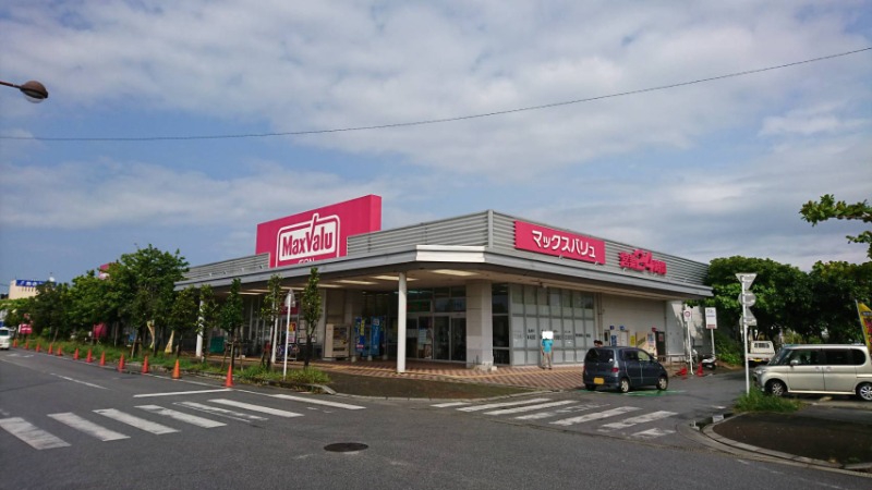 スーパー　マックスバリュ石川店（スーパー）まで435m