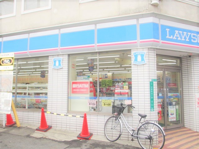 コンビニ　ローソン（コンビニ）まで353m