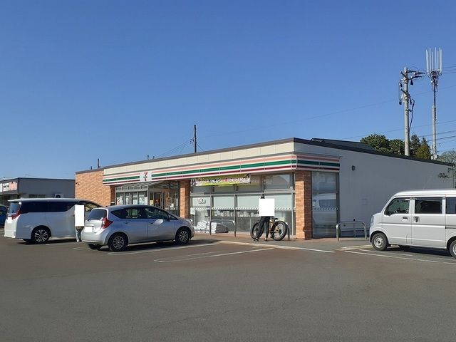 コンビニ　セブンイレブン米沢通町店（コンビニ）まで1310m