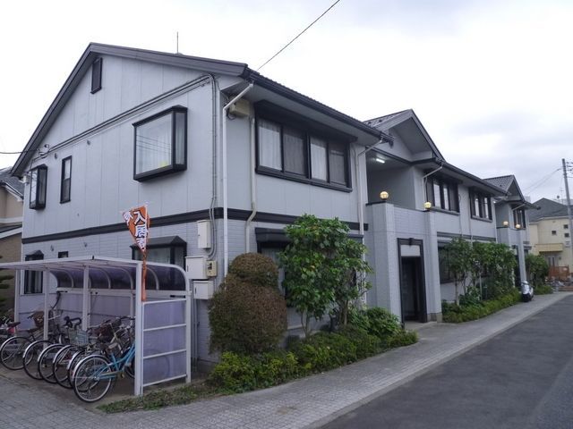 建物外観　閑静な住宅街