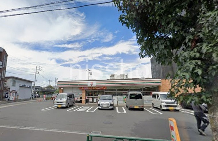 コンビニ　セブンイレブン練馬中村南2丁目店（コンビニ）まで413m