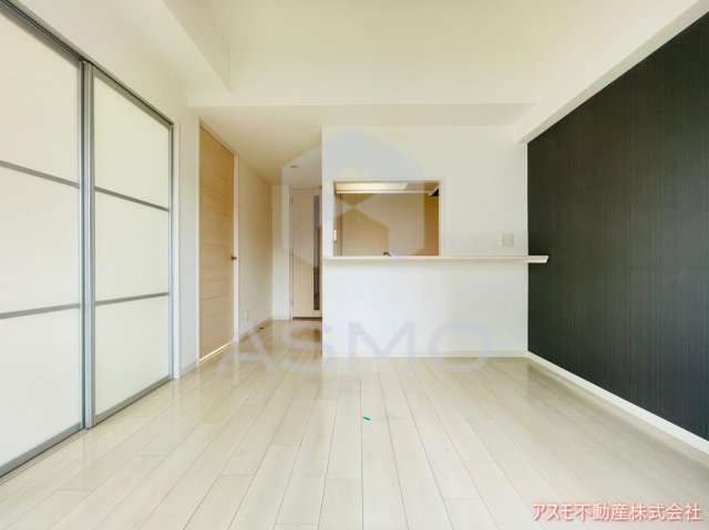居室・リビング　同マンション別部屋　参考写真