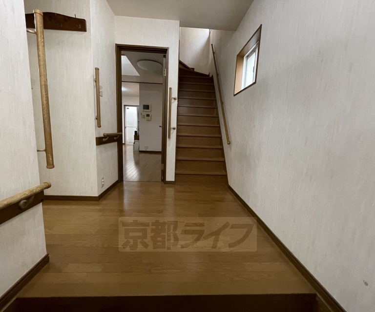 地下鉄東西線 太秦天神川駅 徒歩23分 3階建 築24年の内装写真