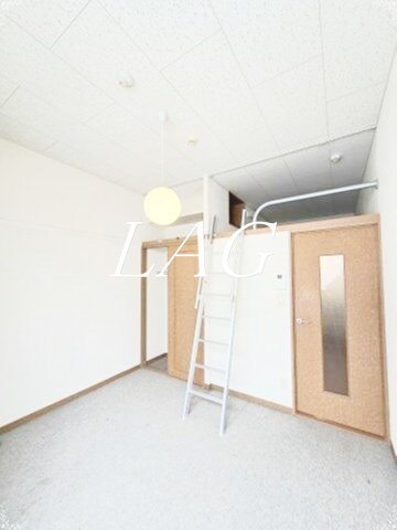 居室・リビング　洋室のお部屋です。