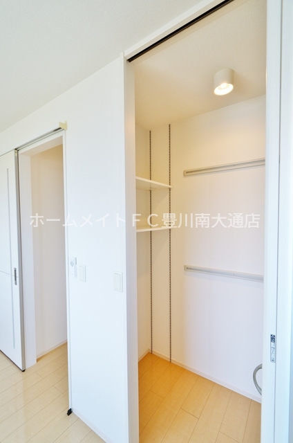 収納　同型別部屋写真（反転）