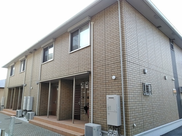 建物外観　シャルム花立　外観
