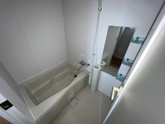 バス・シャワールーム　※他のお部屋の写真です。